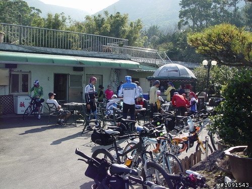 【騎車分享】意志堅定之老男人完成..大屯山主峰助航站挑戰分享