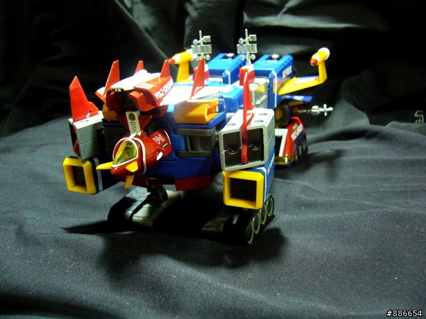 [開箱]  2008年末最後的超合金魂GX-31((V))超電磁機器人 阿波羅五號