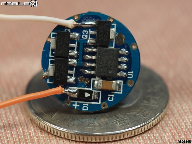 [分享] DIY CREE Q5 高質感小惡魔車燈  可調聚光可調光型 (詳解硬體篇)