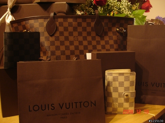 (開箱文) 聖誕禮物---Louis Vuitton 棋盤格 neverfull(中)