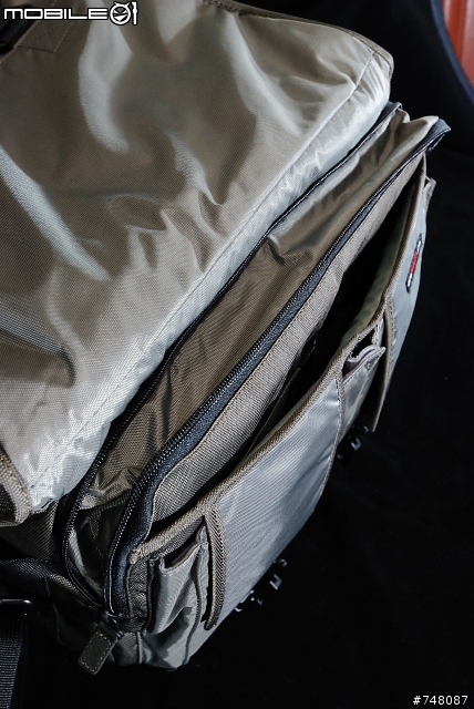 Lowepro Classified 250 AW 2009年新款單肩攝影包開箱