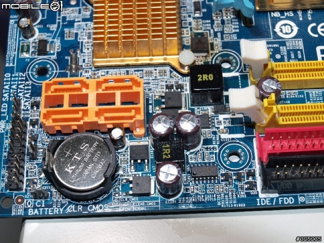 甚模年代了主機板還會凸電容?!