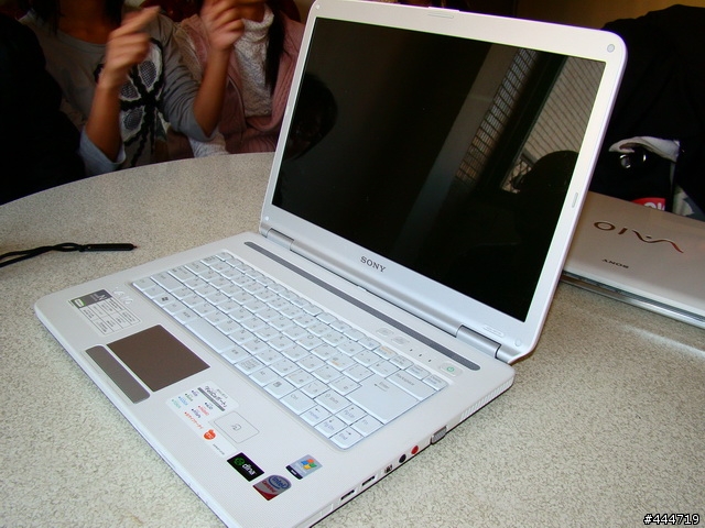 [分享]日規VAIO NR72B