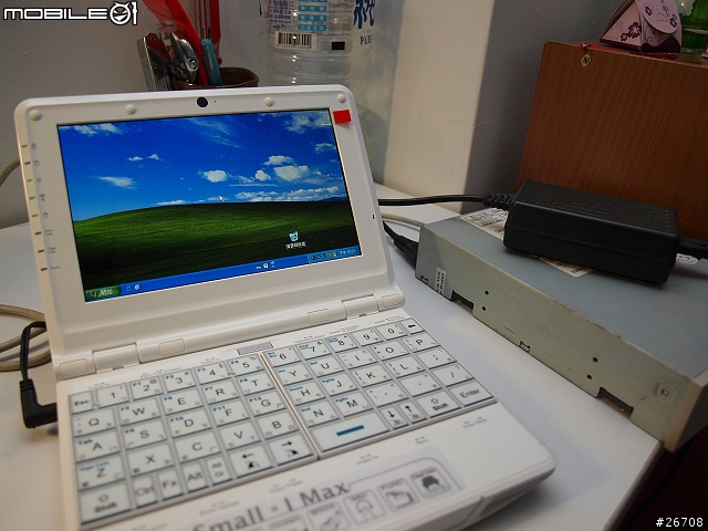 [簡單開箱]不到9000元的UMPC-怡利 NoahPad 入手分享