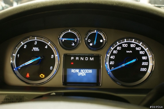 車展新朋友 Cadillac 2009 Escalade (可以算開箱文嗎~)