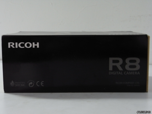 [簡單開箱文]Ricoh R8