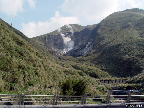 【騎車分享】意志堅定之老男人完成..大屯山主峰助航站挑戰分享
