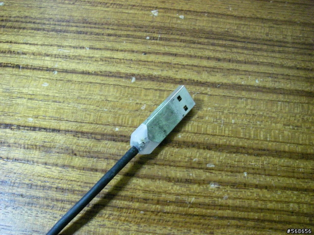 [心得]SONY NH1等MD所使用的傳輸線，USB端塑膠會變質..T_T(有一問題想請教大家)