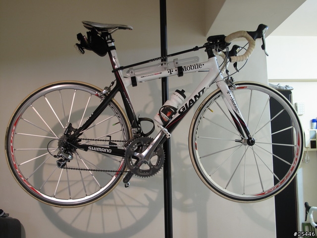 新增心得在39樓-09 GIANT TCR ADVANCED SL TEAM 開箱快閃文