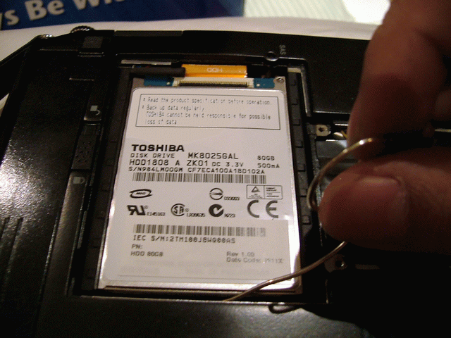 打造完美的高效隨身筆電(UMPC)：KOHJINSHA 工人舍 SX 台灣版 SC3KP08HTW (S47) DIY 換裝 SSD 全圖解篇