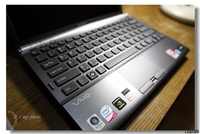 [偽開箱]殘敗的VAIO Z15，心碎了的LCD~