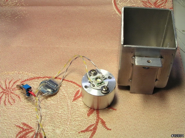 [分享] DIY CREE Q5 高質感小惡魔車燈  可調聚光可調光型 (詳解硬體篇)