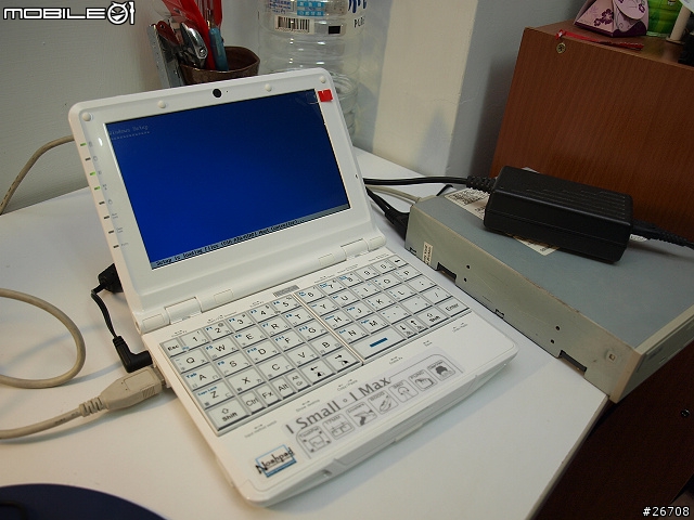 [簡單開箱]不到9000元的UMPC-怡利 NoahPad 入手分享
