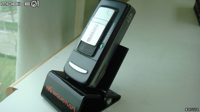 [喚醒體內的W細胞]Sony Ericsson W902 搖滾上市