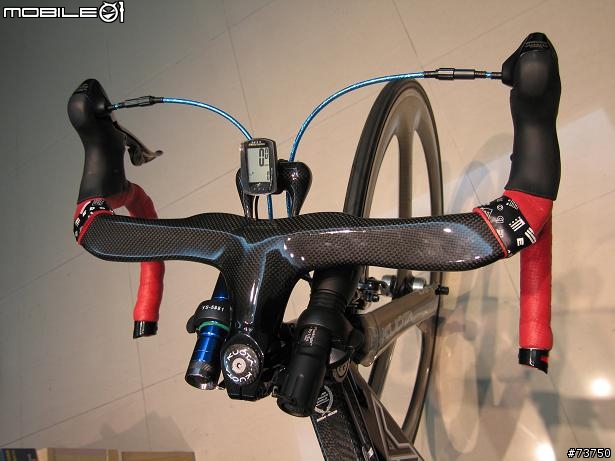 全碳纖三鐵公路車__蝙蝠腳踏車開箱報告