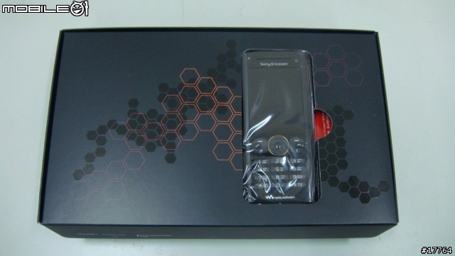 [喚醒體內的W細胞]Sony Ericsson W902 搖滾上市