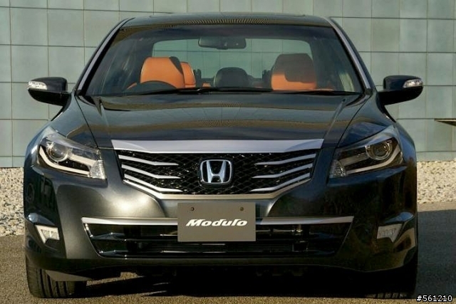 帥氣的Inspire ''Accord 8''  Modulo改裝