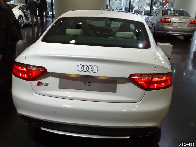 Audi Forum in 北京.王府井 [圖已修正]