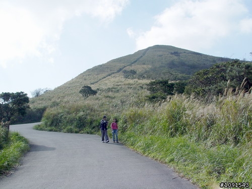 【騎車分享】意志堅定之老男人完成..大屯山主峰助航站挑戰分享