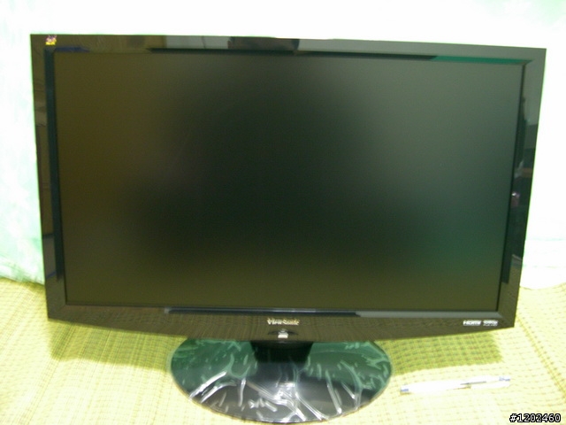 [開箱文]VIEWSONIC VX2433WM 24吋 FULL HD LCD 開箱!