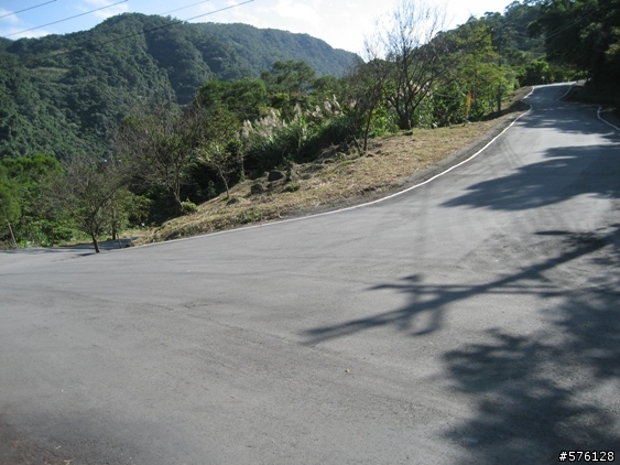 (分享)公路車不宜..汐平路-小坑路-鵠鵠崙路-四分尾山640M-勤進路-天道院-天秀宮-汐止市..汐止超強地獄坡!!