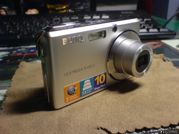BENQ-E1050t剛出爐又不專業的開箱文
