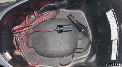 有人懂機車點煙器這種使用上的問題嗎??