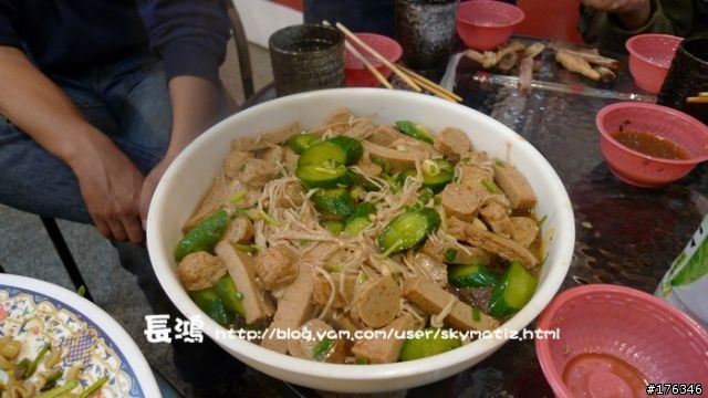【臨時約吃】12/6(六) 下午四點 藥膳麻辣魯味 一樓有照片