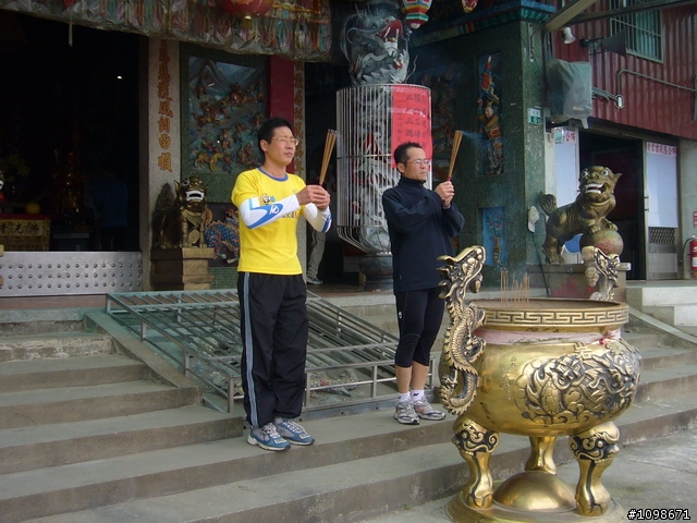 [分享]恨無月之大坑凌雲寺藥繕排骨湯之旅－凡骨篇