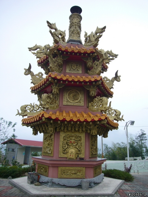 [分享]恨無月之大坑凌雲寺藥繕排骨湯之旅－凡骨篇