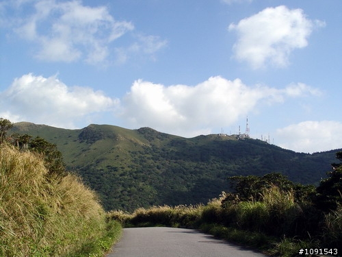 【騎車分享】意志堅定之老男人完成..大屯山主峰助航站挑戰分享