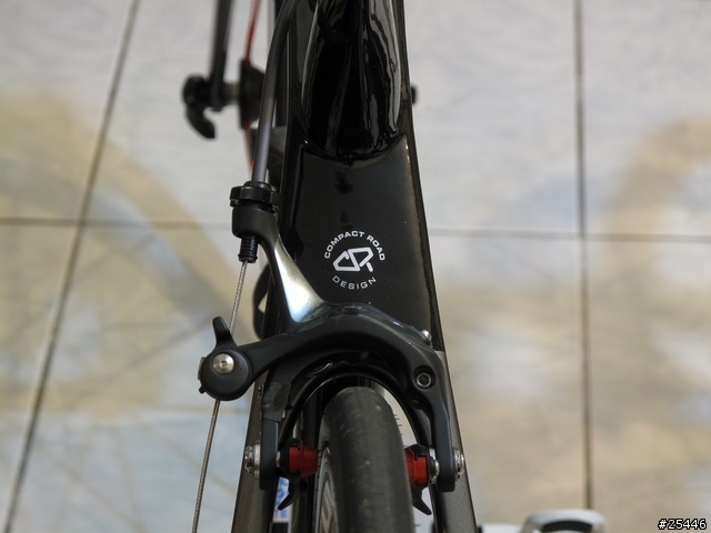 新增心得在39樓-09 GIANT TCR ADVANCED SL TEAM 開箱快閃文