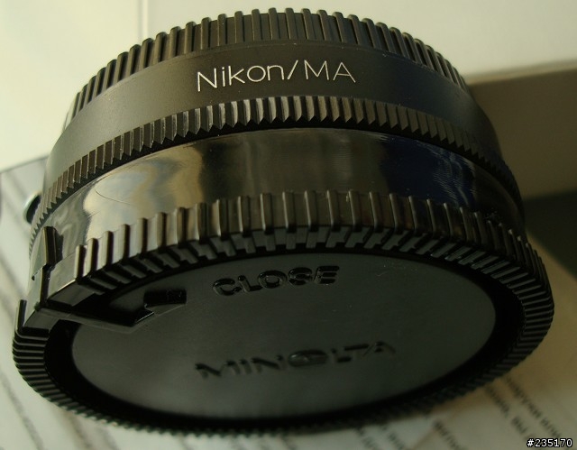 很少見的轉接環, 讓Sony(Minolta) 使用 Nikon lens