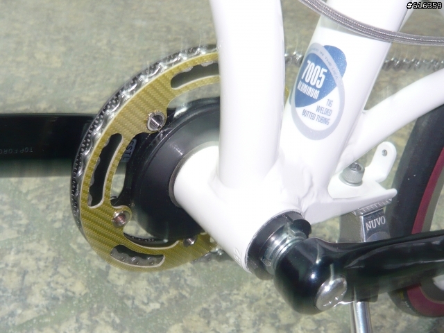 分享朋友的Dahon Mu-P8 六活塞碟煞改裝版~~