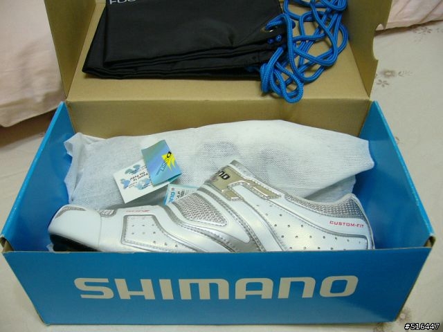 [分享]SHIMANO SH-R220E 卡鞋開箱文