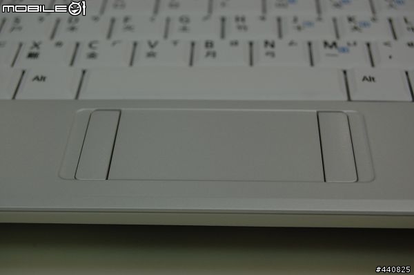 [阿咪愛開箱]遲來的巧遇 宏碁Acer Aspire One 珍珠白小筆電