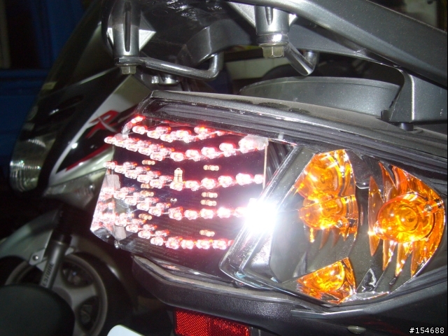 有夠無聊之四期新勁戰DIY LED後燈