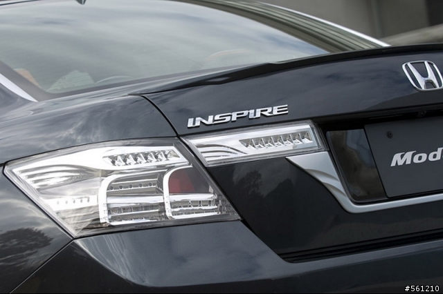 帥氣的Inspire ''Accord 8''  Modulo改裝