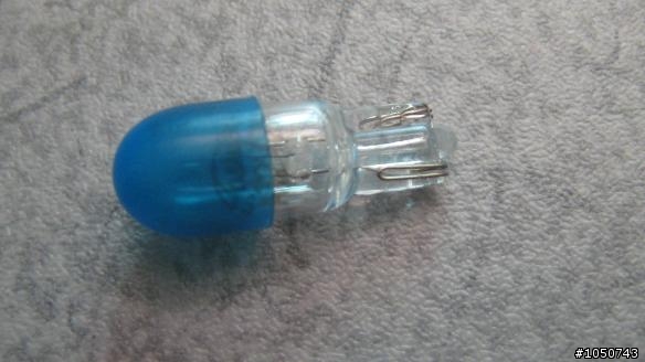 04年三菱LANCER儀表板燈泡規格詢問