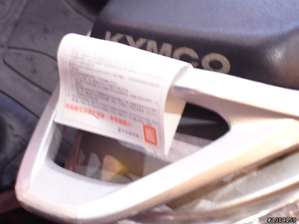 這也算是路邊公有停車場???