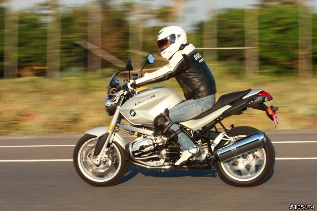 [分享] R1200R - 139 縣道追焦