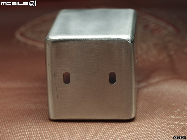 [分享] DIY CREE Q5 高質感小惡魔車燈  可調聚光可調光型 (詳解硬體篇)