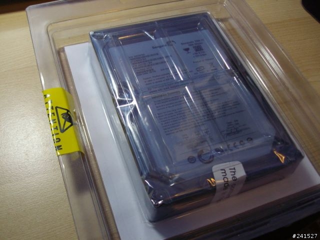 [開箱][米國]Seagate希捷 1.5TB + Vantec凡達克 SATA eSATA 外接盒
