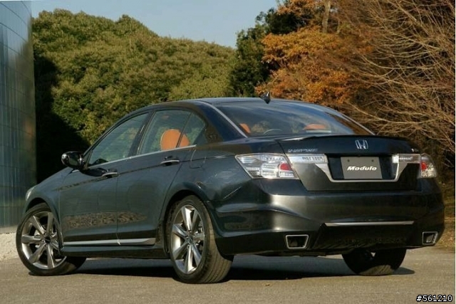 帥氣的Inspire ''Accord 8''  Modulo改裝