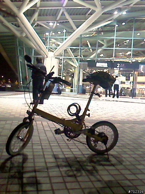 威寶腳踏車(小黃)=台哥大腳踏車(小白)=美利達 fb-106 改..改...改...16吋雙盤無敵小折