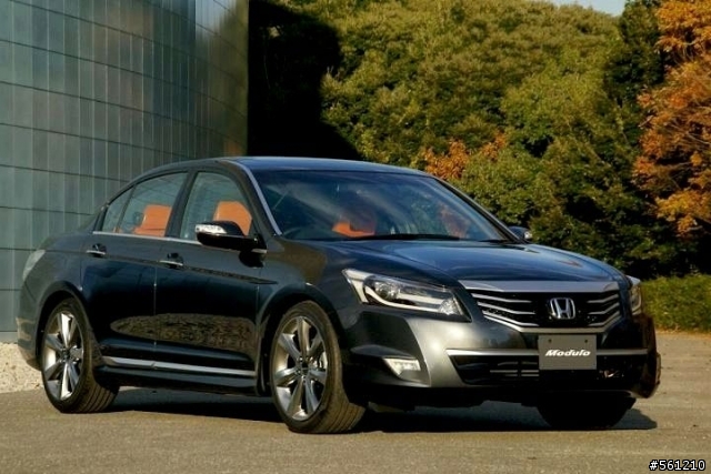 帥氣的Inspire ''Accord 8''  Modulo改裝