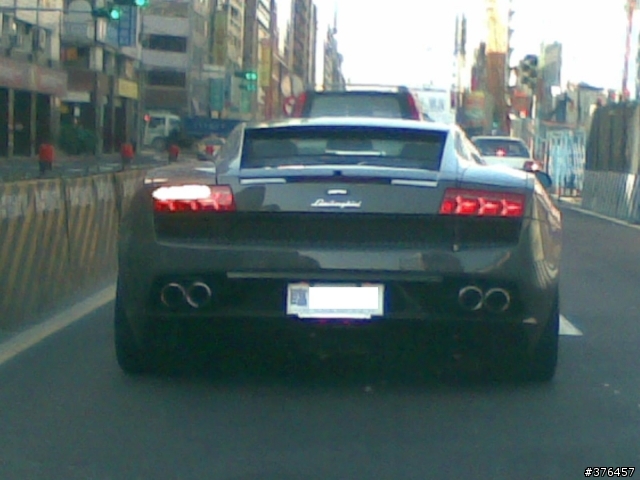 路上巧遇Lamborghini......................
