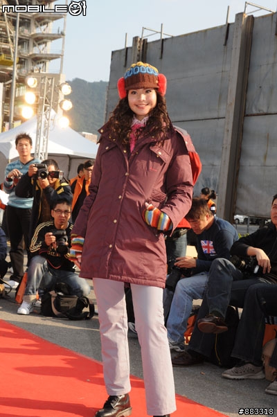 [採訪]瘋台灣主持人Janet 山頂鳥冬季新品走秀寫真77發