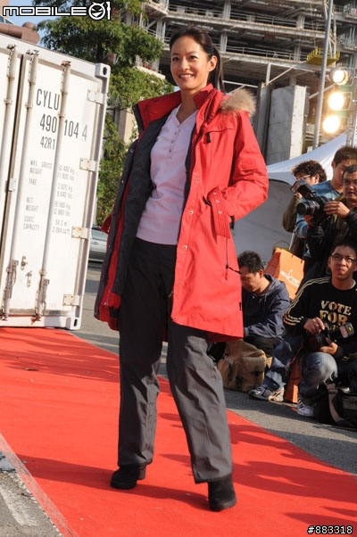 [採訪]瘋台灣主持人Janet 山頂鳥冬季新品走秀寫真77發