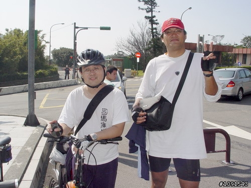 【騎車分享】意志堅定之老男人完成..大屯山主峰助航站挑戰分享